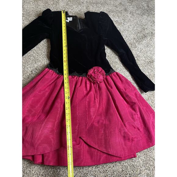 Vintage 80s Scott McClintock Black Velvet Pink Drop Waist Dress Sz 4 Goth - Picture 8 of 11